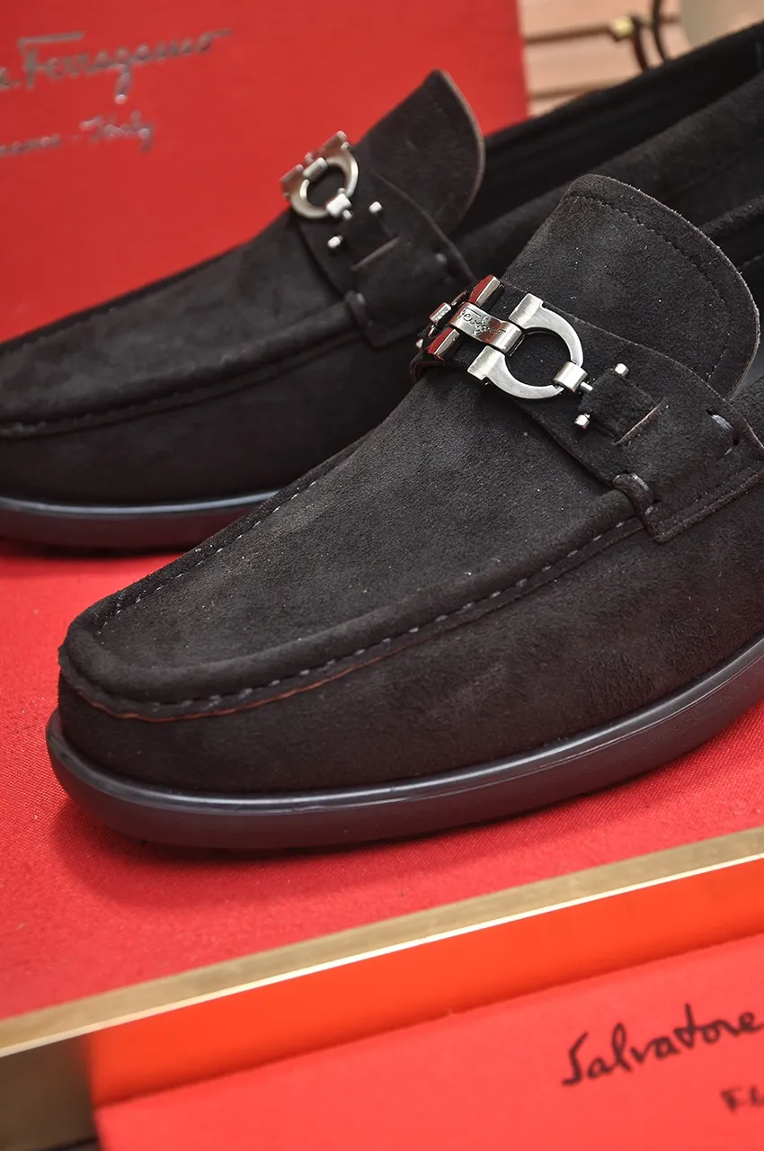 Men's shoes 💰560💶[Ferragamo/Ferragamu] (high-end Niuli) New 🍀 Ferragamo* - top version Ferragamo's classic formal leather shoes! Made of imported original cowhide, the inner top layer is comfortable cowhide lining! Original wear-resistant rubber outsole! High quality products! Code number 38-45 (45 customized)